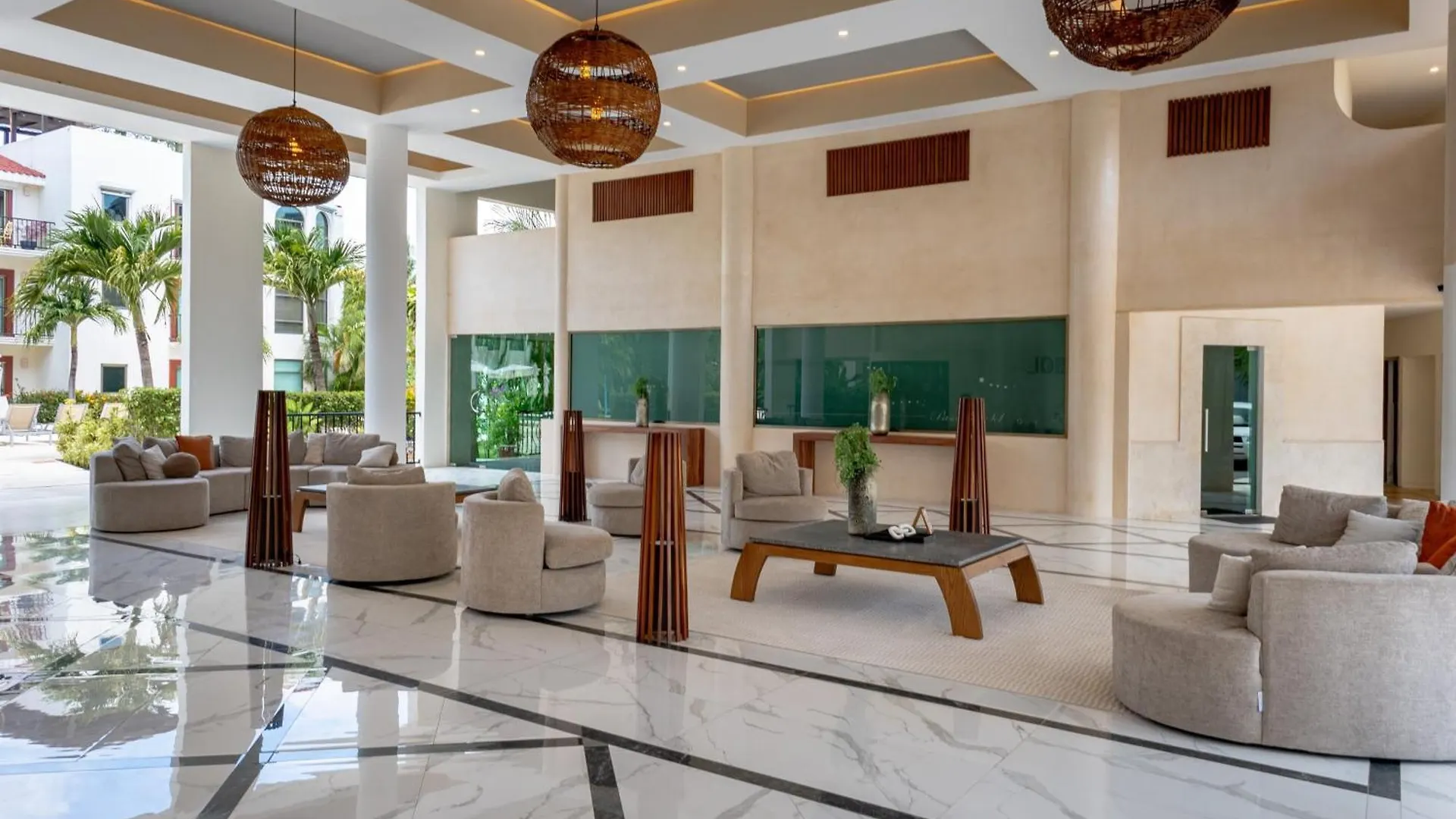 Paseo Del Sol Coral 106 Condo Playa del Carmen Mexico